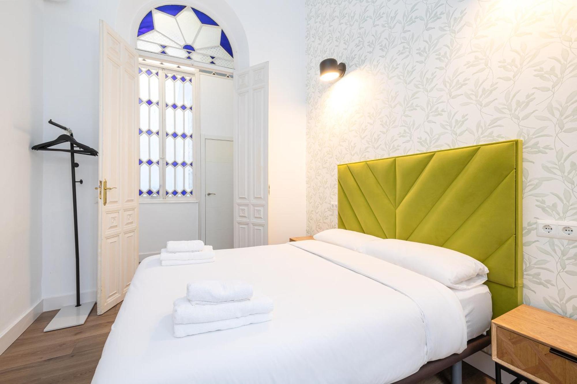 Modern Spacious Palace -1bedroom-center Appartement